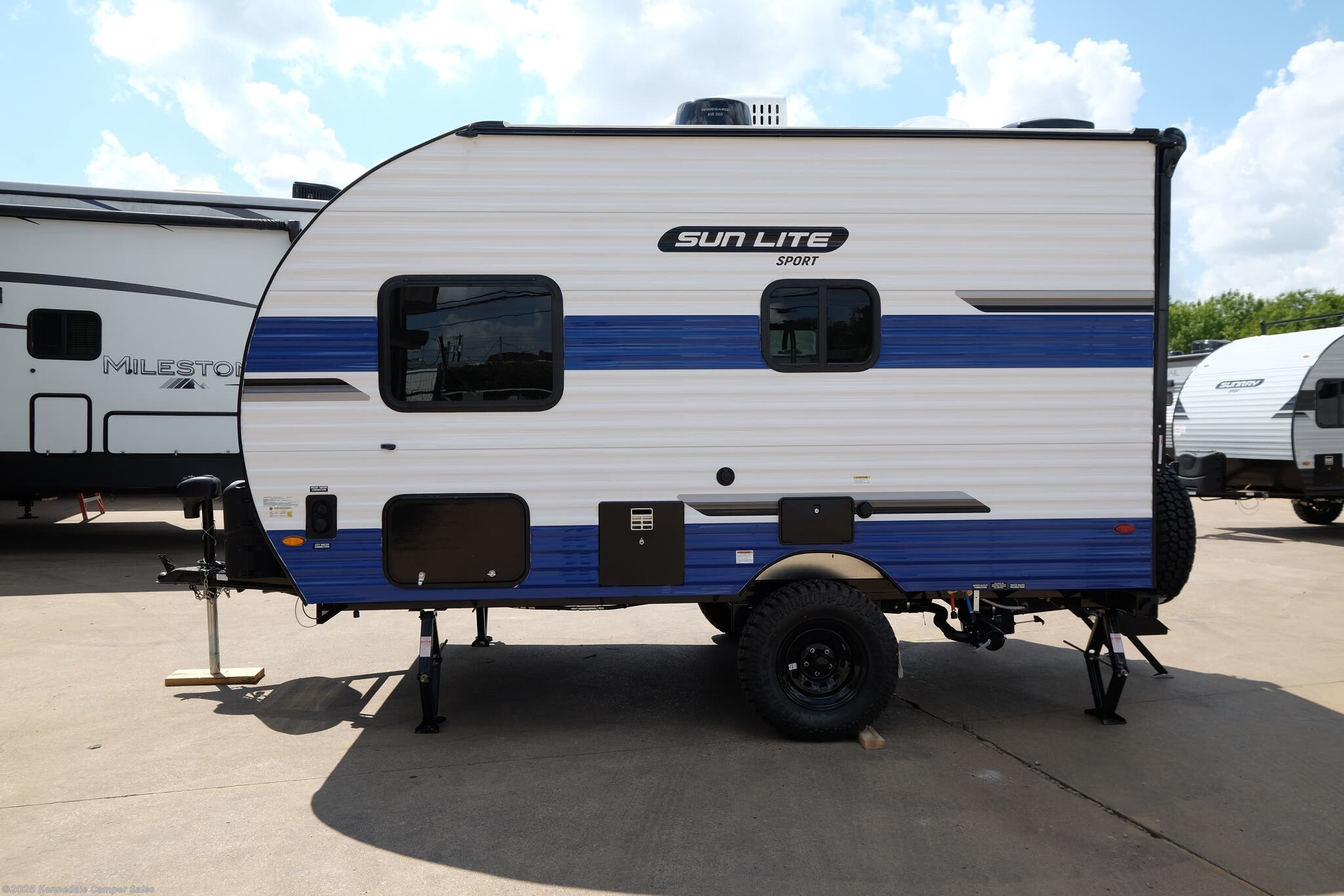 2023 Sunset Park RV Sun Lite 16BH RV for Sale in Kennedale, TX 76060 ...