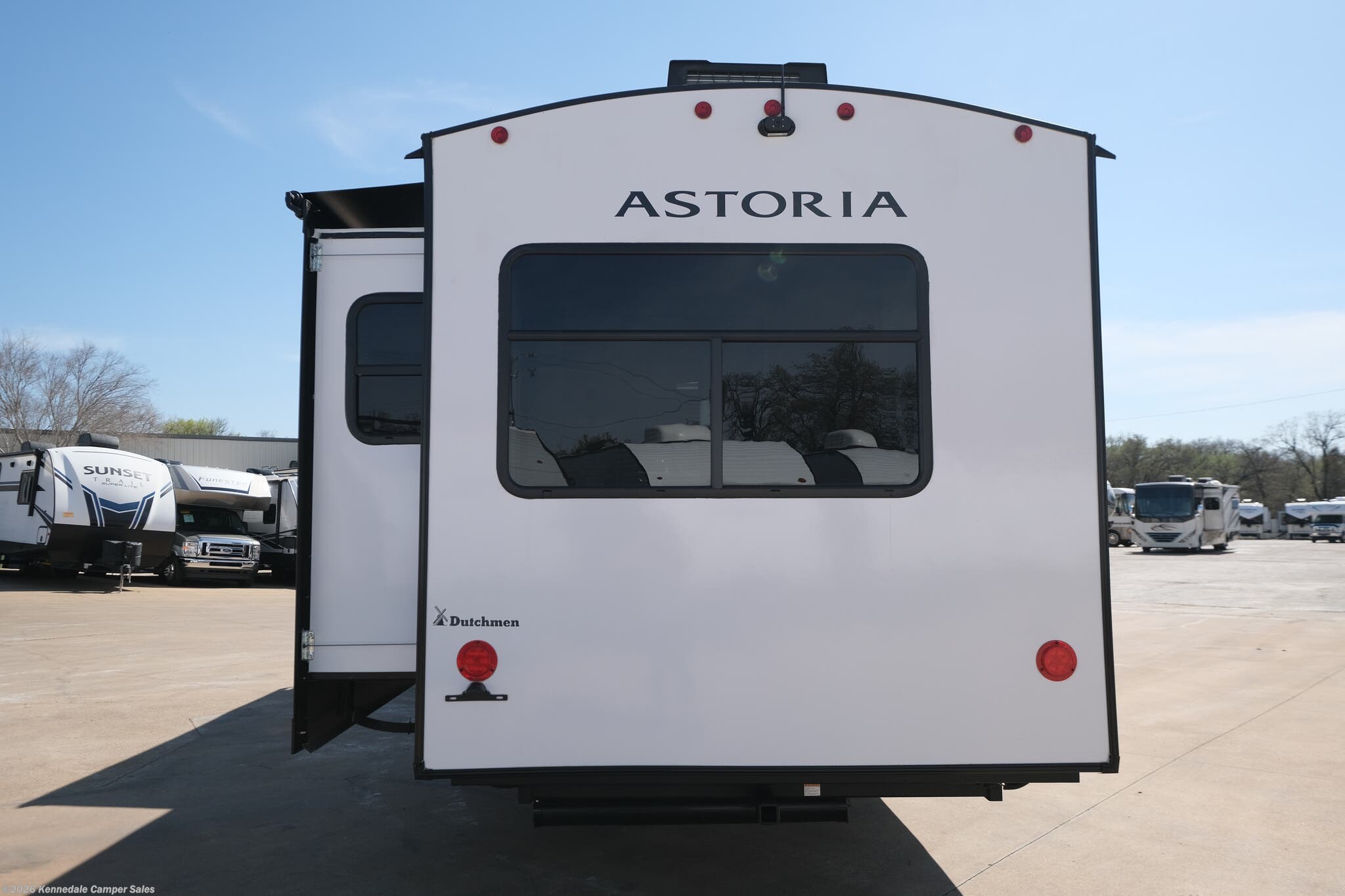 2023 Dutchmen Astoria 2913FK RV for Sale in Kennedale, TX 76060