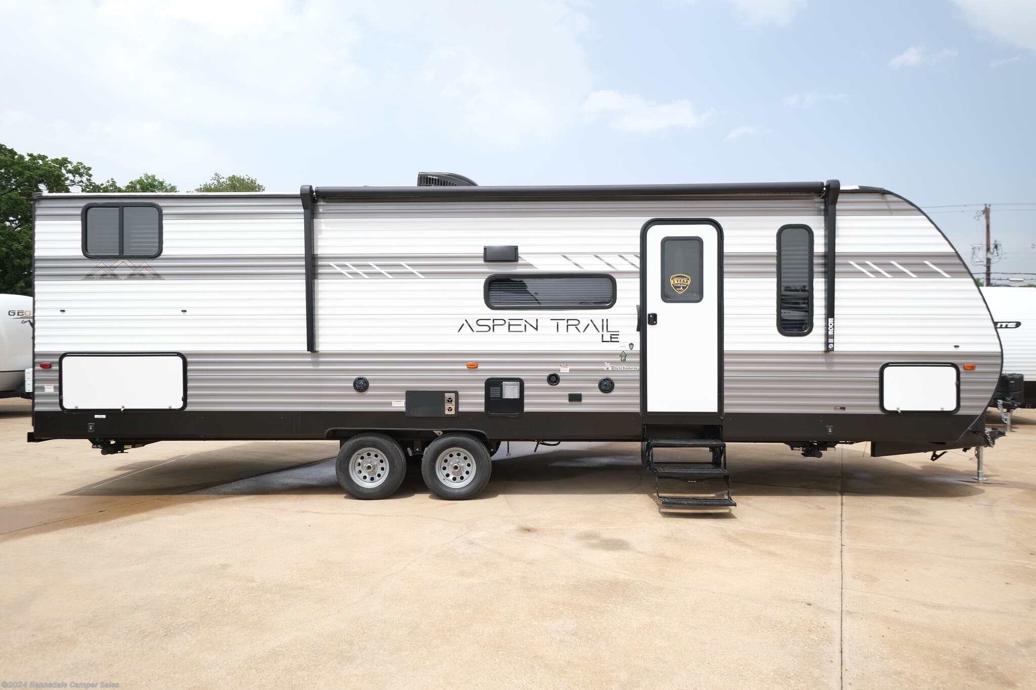 2022 Dutchmen Aspen Trail LE 29BH RV for Sale in Kennedale, TX 76060