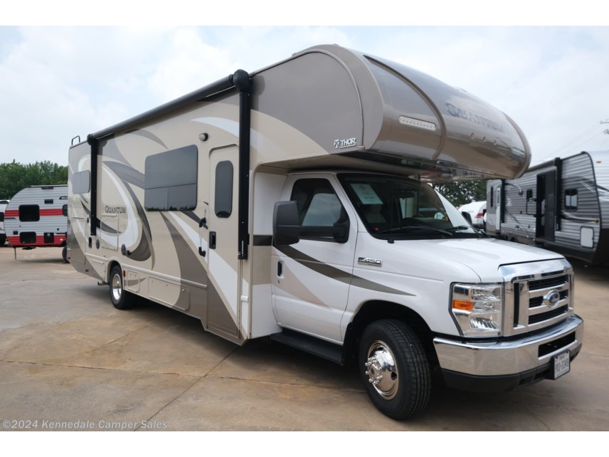 2017 Thor Motor Coach Quantum PD31