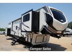 Used 2021 Keystone Montana High Country 377FL available in Kennedale, Texas