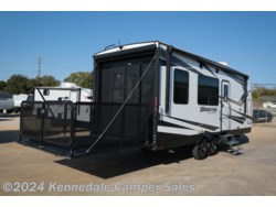 Used 2022 Grand Design Momentum G-Class 21G available in Kennedale, Texas