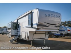 Used 2022 Keystone Arcadia 3660RL available in Kennedale, Texas