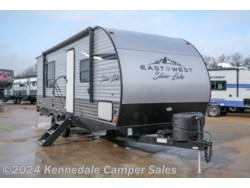 Used 2021 East to West Silver Lake 25KRB available in Kennedale, Texas