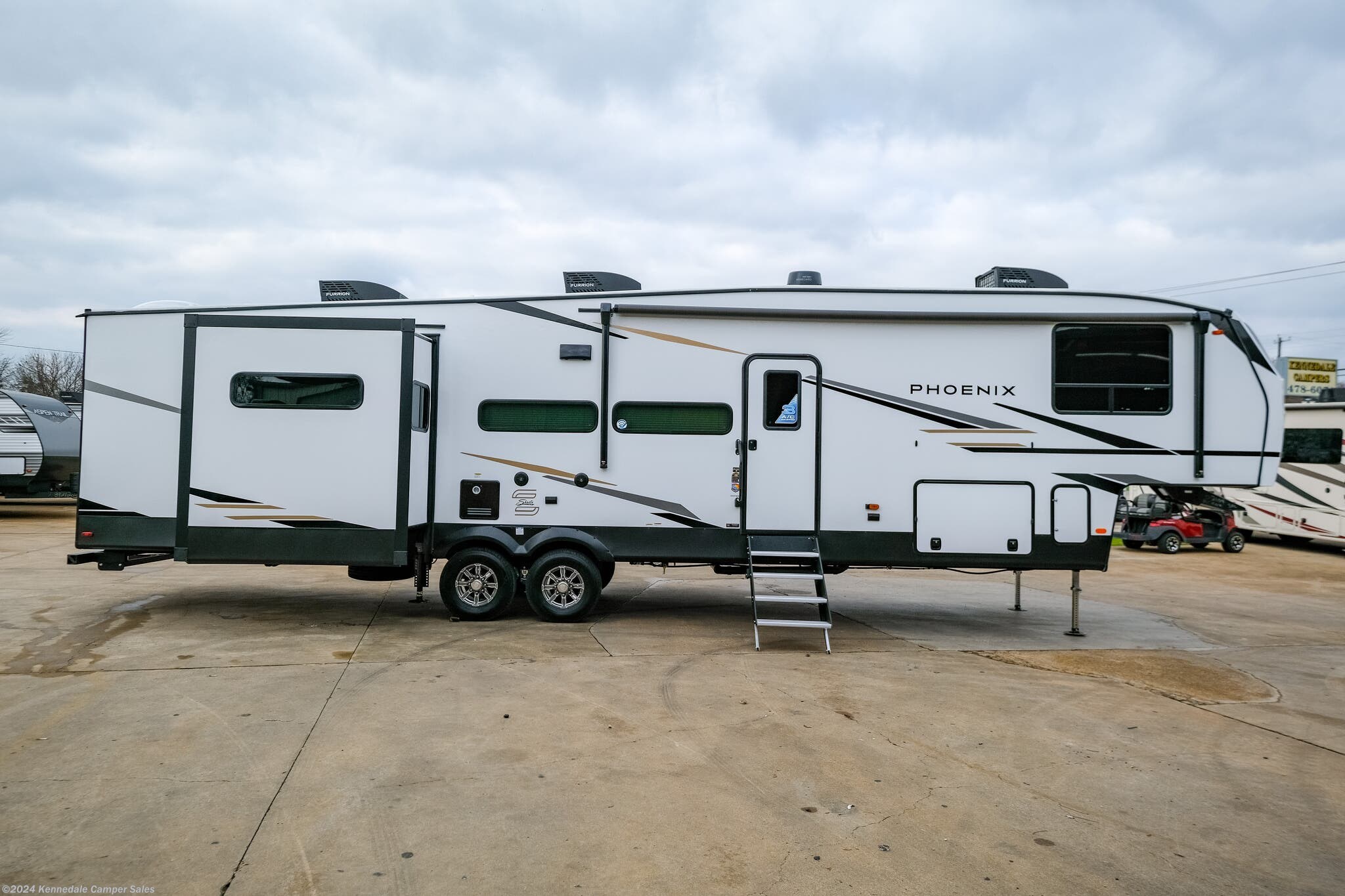 2024 Shasta Phoenix 355FBX RV for Sale in Kennedale, TX 76060 002184