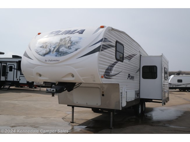 2013 Palomino Puma 253-FBS - Used Fifth Wheel For Sale by Kennedale Camper Sales in Kennedale, Texas