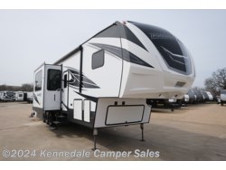 Used 2019 Dutchmen Endurance 3956 available in Kennedale, Texas