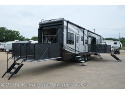 Used 2019 Heartland Cyclone CY 4270 available in Kennedale, Texas