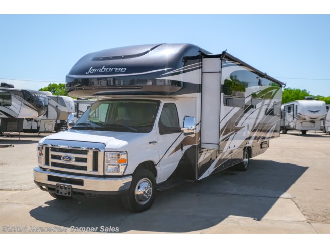 2019 Fleetwood Jamboree 30F - Used Class C For Sale by Kennedale Camper Sales in Kennedale, Texas