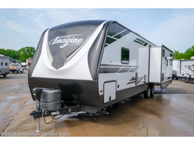 2021 Grand Design Imagine 3100RD - Used Travel Trailer For Sale by Kennedale Camper Sales in Kennedale, Texas