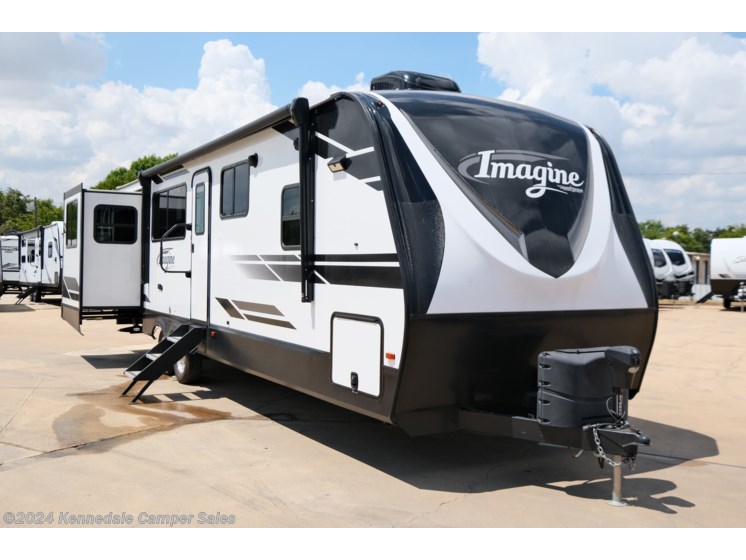 Used 2021 Grand Design Imagine 3100RD available in Kennedale, Texas