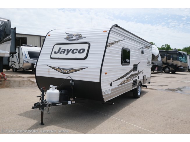 2020 Jayco Jay Flight SLX 195RB - Used Travel Trailer For Sale by Kennedale Camper Sales in Kennedale, Texas