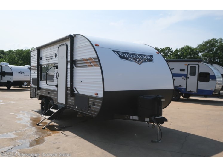 Used 2020 Forest River Wildwood X-Lite 171RBXL available in Kennedale, Texas