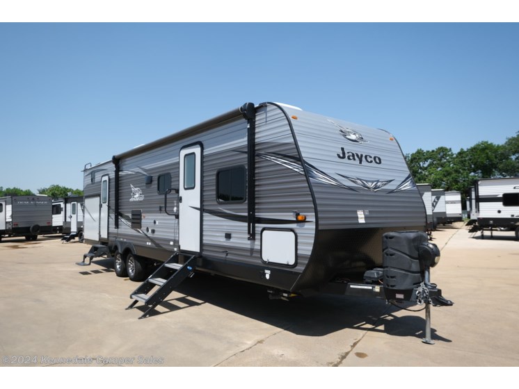 Used 2020 Jayco Jay Flight 32BHDS available in Kennedale, Texas