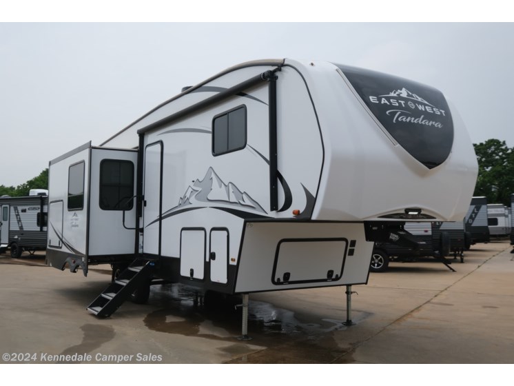 Used 2022 East to West Tandara 286RL-OK available in Kennedale, Texas