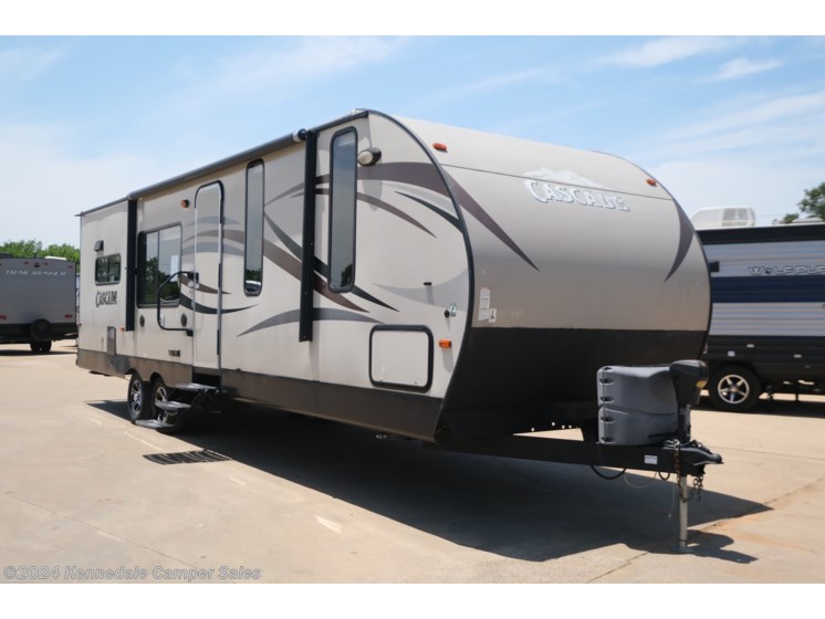 Used 2016 Forest River Cherokee Cascade 274RKC available in Kennedale, Texas