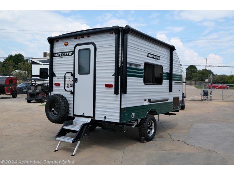 New 2025 Sunset Park RV Sun Lite 16BH available in Kennedale, Texas