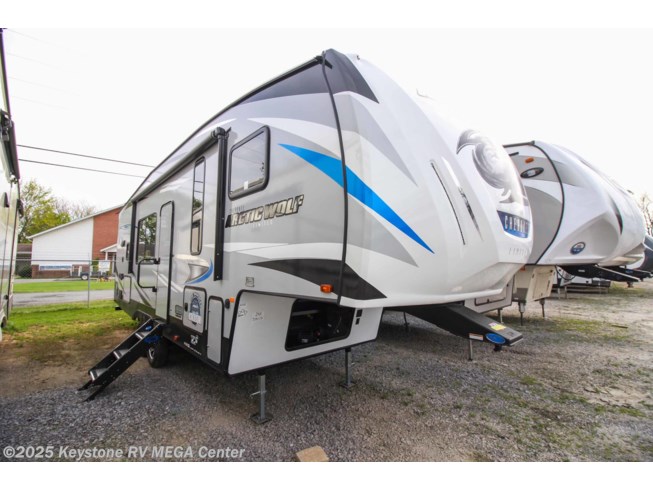 Arctic Wolf Amp Alpha Wolf Travel Trailers Amp Fifth Wheels Pa