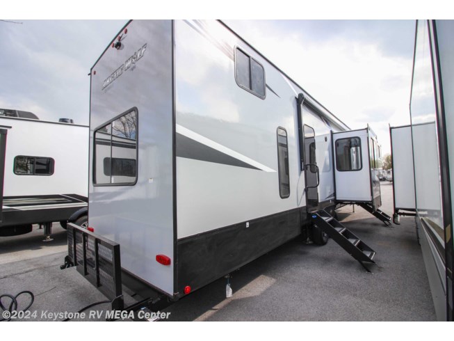 2021 Forest River Arctic Wolf 3990 SUITE RV for Sale in Greencastle, PA