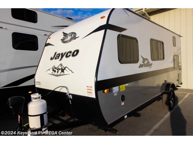 2022 Jayco Jay Flight SLX 174BH - New Travel Trailer For Sale by Keystone RV MEGA Center in Greencastle, Pennsylvania