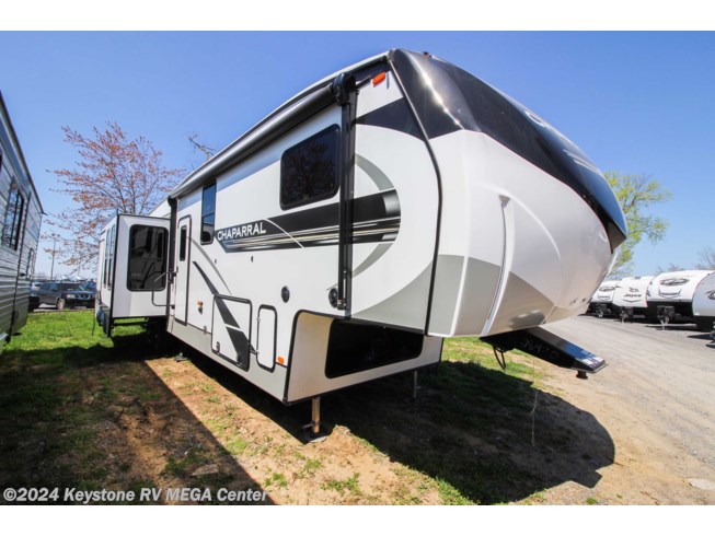 New 2022 Coachmen Chaparral 373MBRB available in Greencastle, Pennsylvania