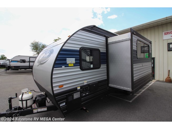 2022 Forest River Cherokee Wolf Pup 17JG - New Travel Trailer For Sale by Keystone RV MEGA Center in Greencastle, Pennsylvania