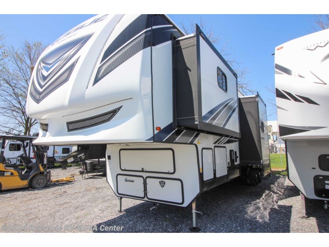 2022 Forest River Vengeance Rogue Armored 383 - New Toy Hauler For Sale by Keystone RV MEGA Center in Greencastle, Pennsylvania