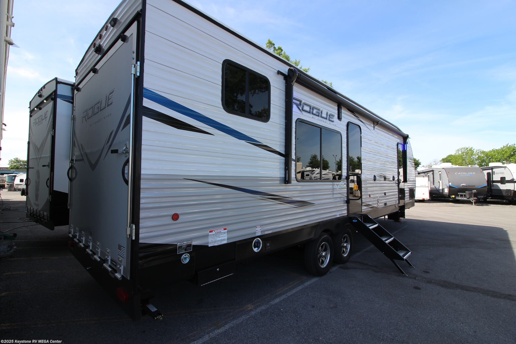 2022 Forest River Vengeance Rogue 29KS RV for Sale in Greencastle, PA 17225 80268