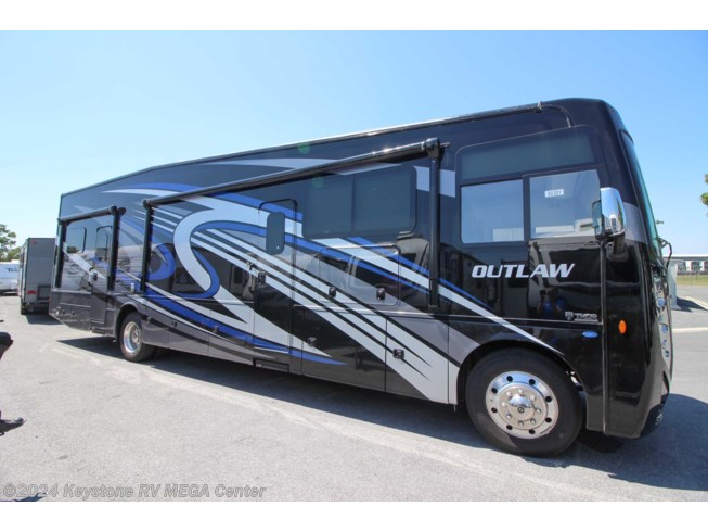 New 2023 Thor Motor Coach Outlaw 38KB available in Greencastle, Pennsylvania