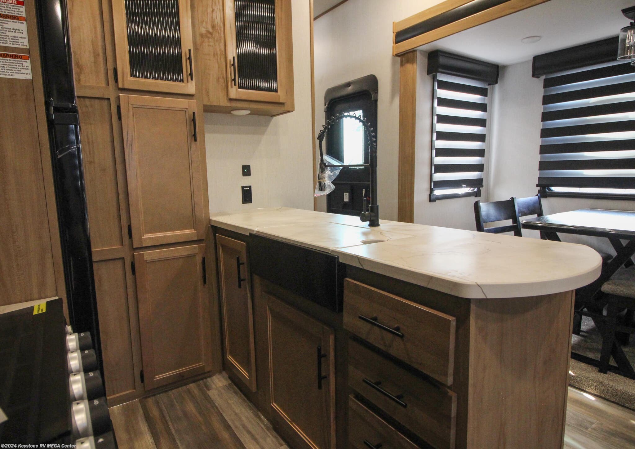 2023 Forest River Arctic Wolf 3660 SUITE RV for Sale in Greencastle, PA