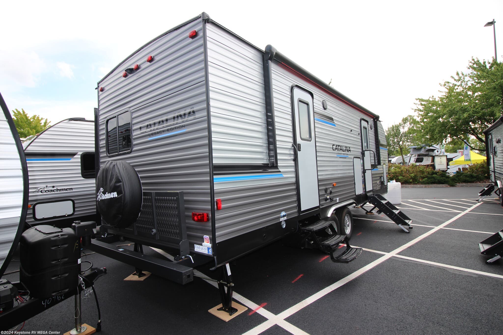 2023 Coachmen Catalina Legacy Edition 263FKDS RV For Sale In ...