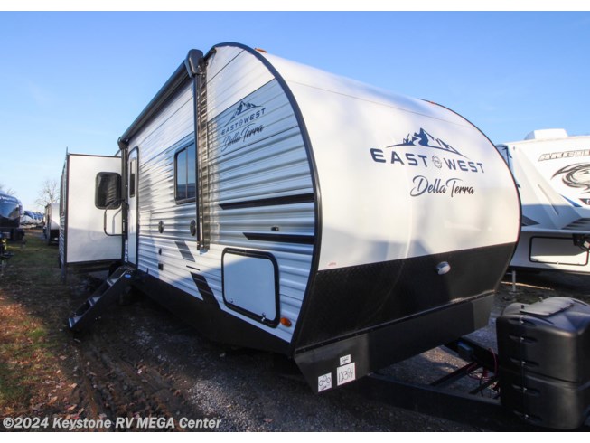 New 2023 East to West Della Terra 292MK available in Greencastle, Pennsylvania