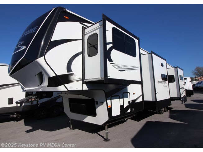 2023 Coachmen Brookstone 344FL - New Fifth Wheel For Sale by Keystone RV MEGA Center in Greencastle, Pennsylvania