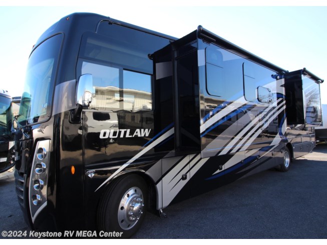 2023 Thor Motor Coach Outlaw 38KB - New Class A For Sale by Keystone RV MEGA Center in Greencastle, Pennsylvania