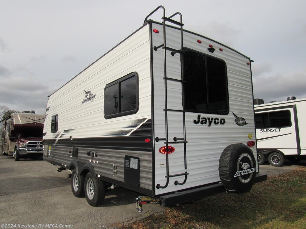 2023 Jayco Jay Flight 212QB RV for Sale in Greencastle, PA 17225