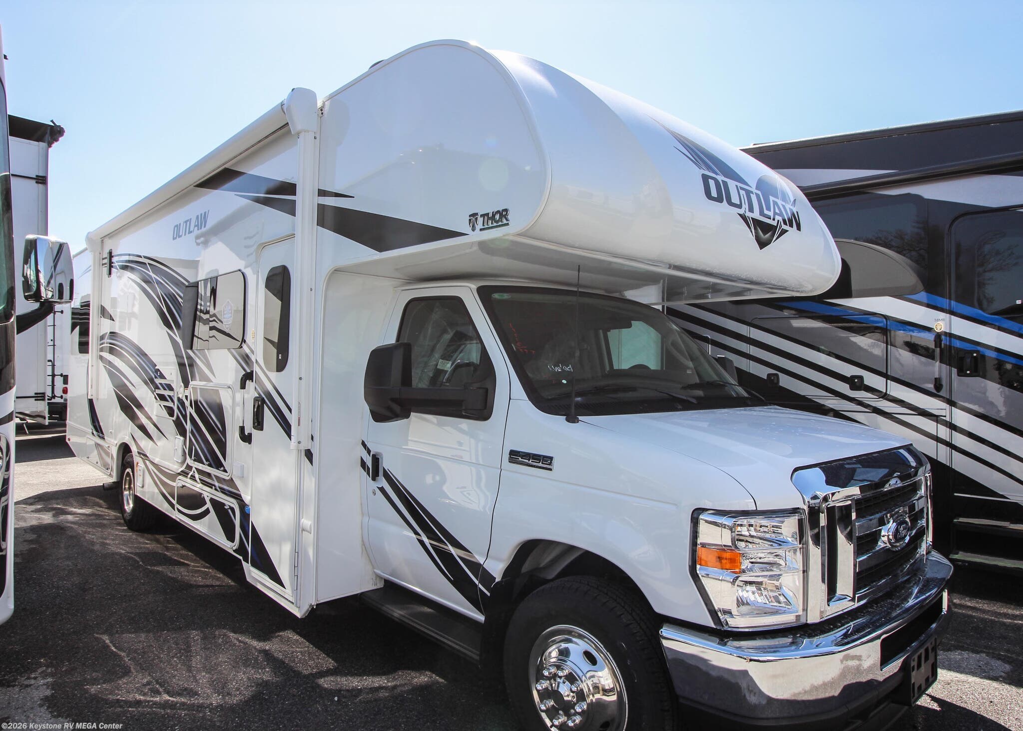 2023 Thor Motor Coach Outlaw 29T RV for Sale in Greencastle, PA 17225