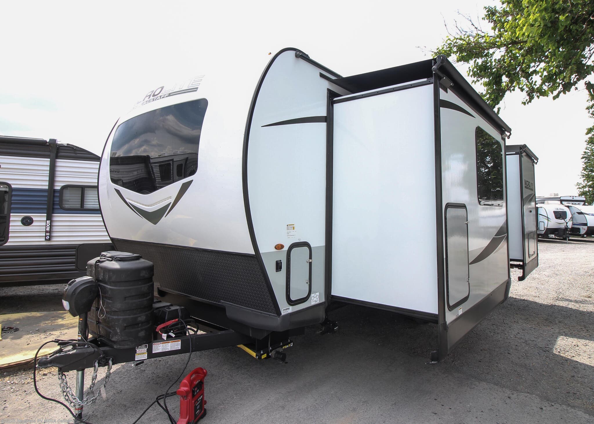 2023 Forest River Flagstaff Micro Lite 25FKBS RV for Sale in