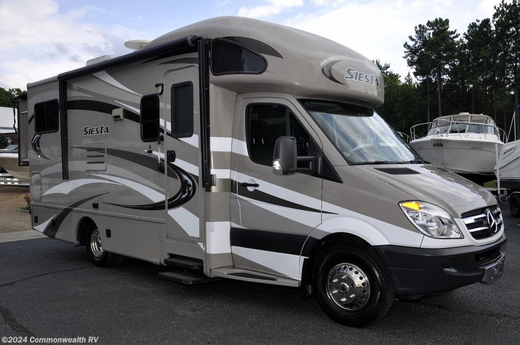 2014 Thor Motor Coach Siesta Sprinter 24SR RV for Sale in Ashland, VA ...