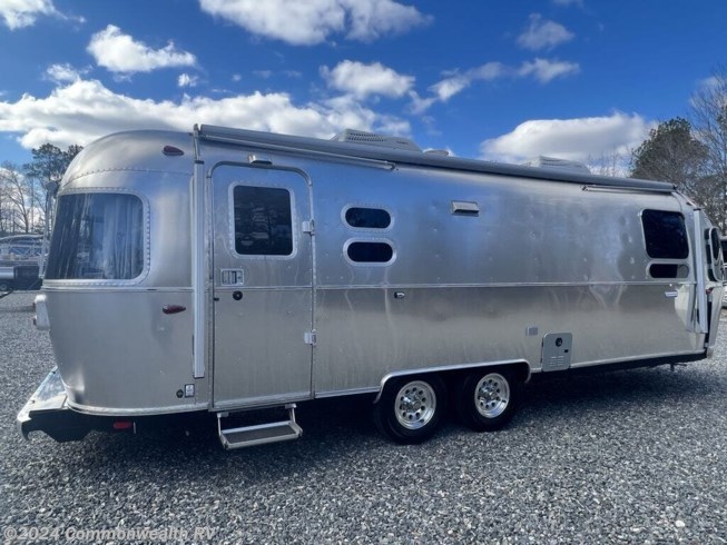 2021 Airstream International Serenity 27FB - Used Travel Trailer For Sale by Commonwealth RV in Ashland, Virginia