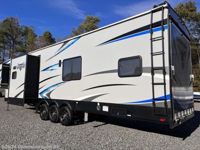 2019 Forest River Vengeance 388V16 - Used Toy Hauler For Sale by Commonwealth RV in Ashland, Virginia