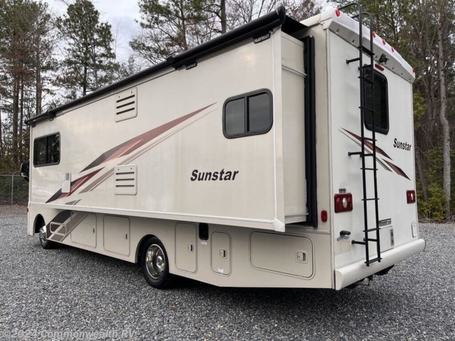 2018 Winnebago Sunstar 29VE - Used Class A For Sale by Commonwealth RV in Ashland, Virginia