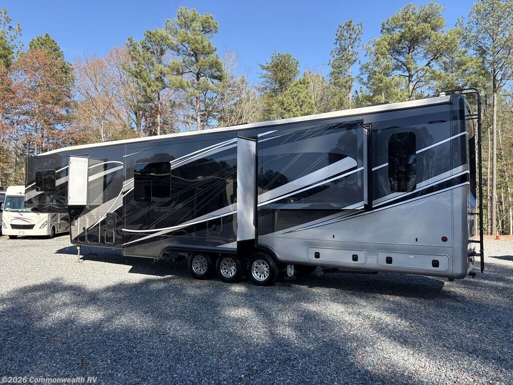 2023 DRV Mobile Suites Luxury 44 ORLANDO - New Fifth Wheel For Sale by Commonwealth RV in Ashland, Virginia