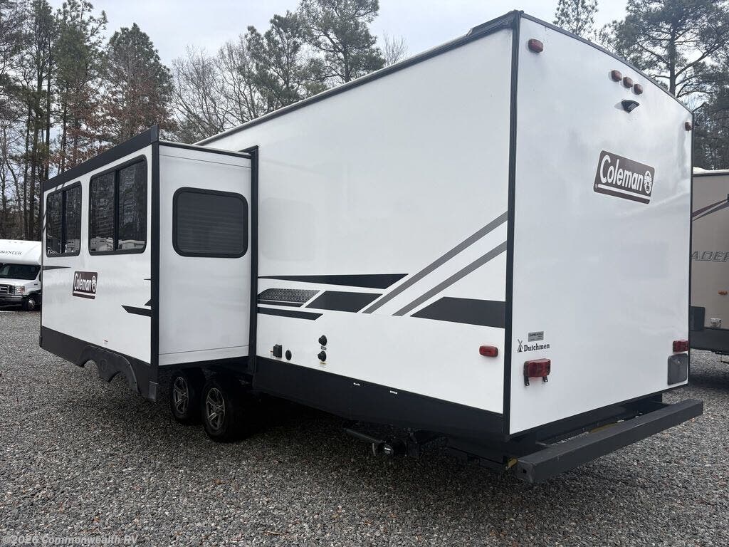 Used 2022 Dutchmen Coleman Light 2835BH available in Ashland, Virginia