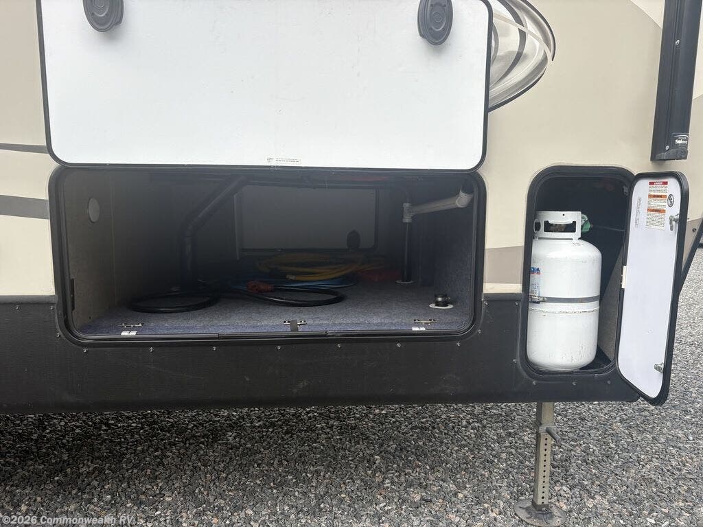 Used 2017 Keystone Cougar 327RLK available in Ashland, Virginia