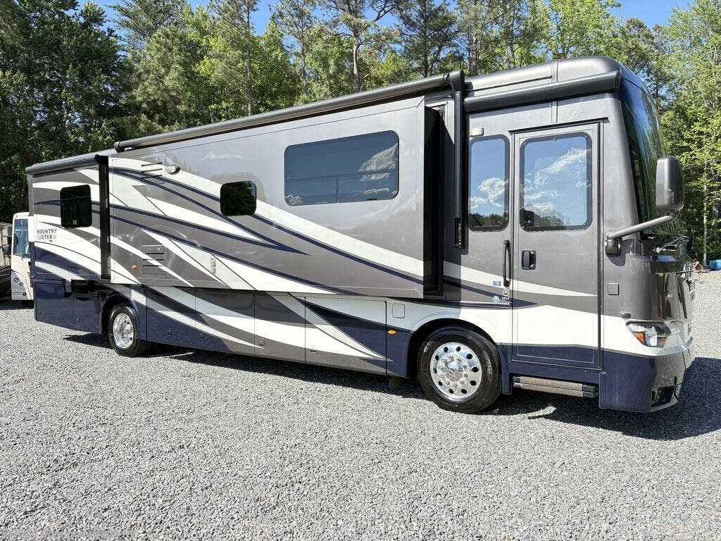 2021 Newmar Kountry Star - Used Class A For Sale by Commonwealth RV in Ashland, Virginia