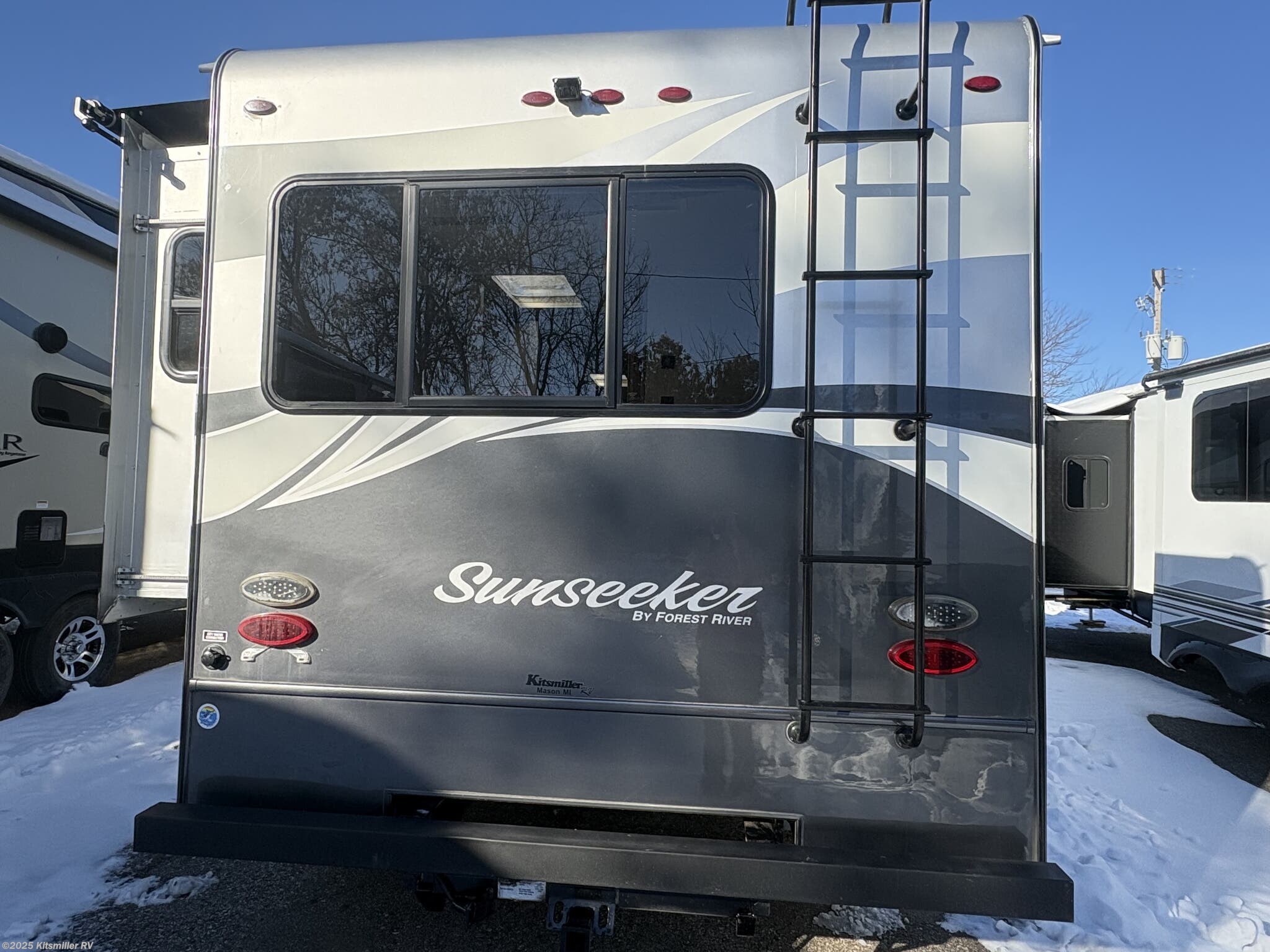 2017 Forest River Sunseeker - Used Class C For Sale by Kitsmiller RV in Mason, Michigan