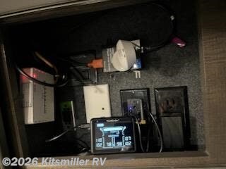 2021 Holiday Rambler Nautica 34RX - Used Class A For Sale by Kitsmiller RV in Mason, Michigan features Refrigerator, Residential Refrigerator, Washer, 50 Amp Service, Solar Panel