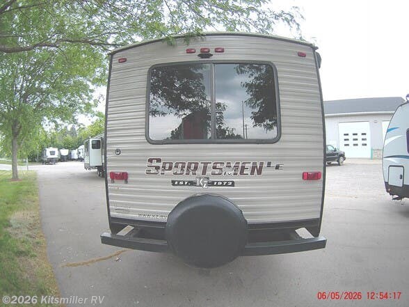 Used 2019 K-Z Sportsmen LE 220RDLE available in Mason, Michigan