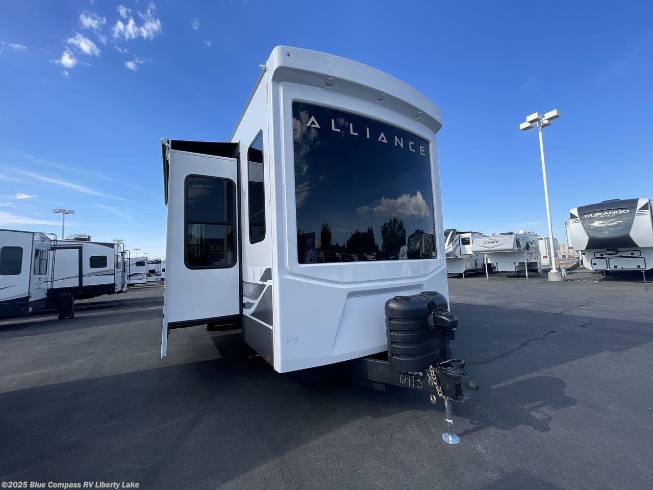 2026 Benchmark 42LFT by Alliance RV from Blue Compass RV Liberty Lake in Liberty Lake, Washington