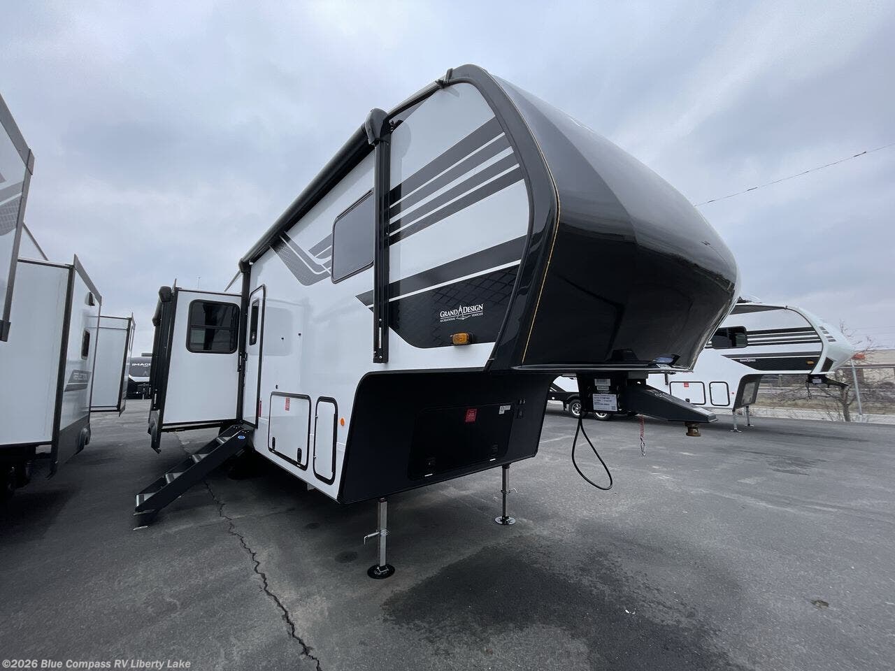 2026 Reflection 303RLS by Grand Design from Blue Compass RV Liberty Lake in Liberty Lake, Washington